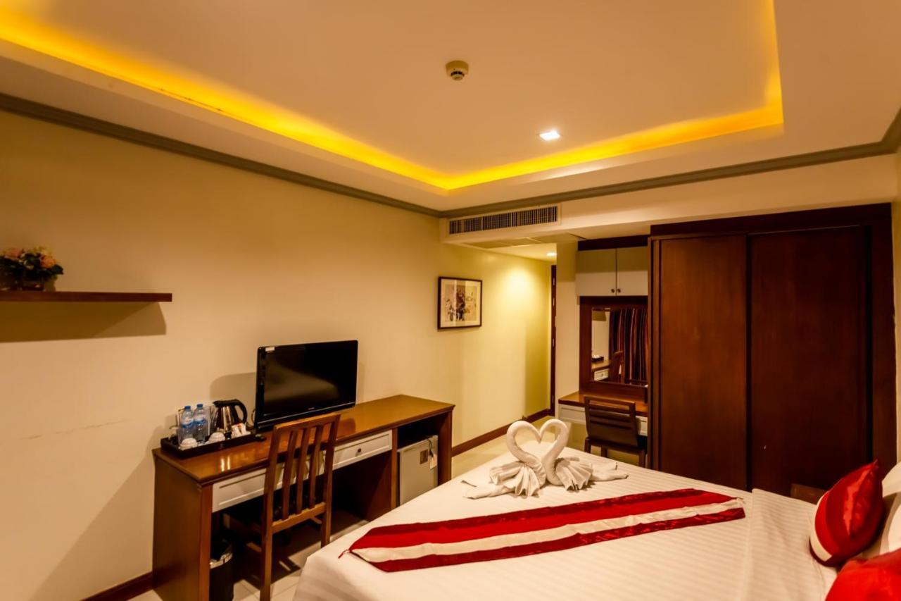 Honey Boutique Hotel Pattaya Exterior photo